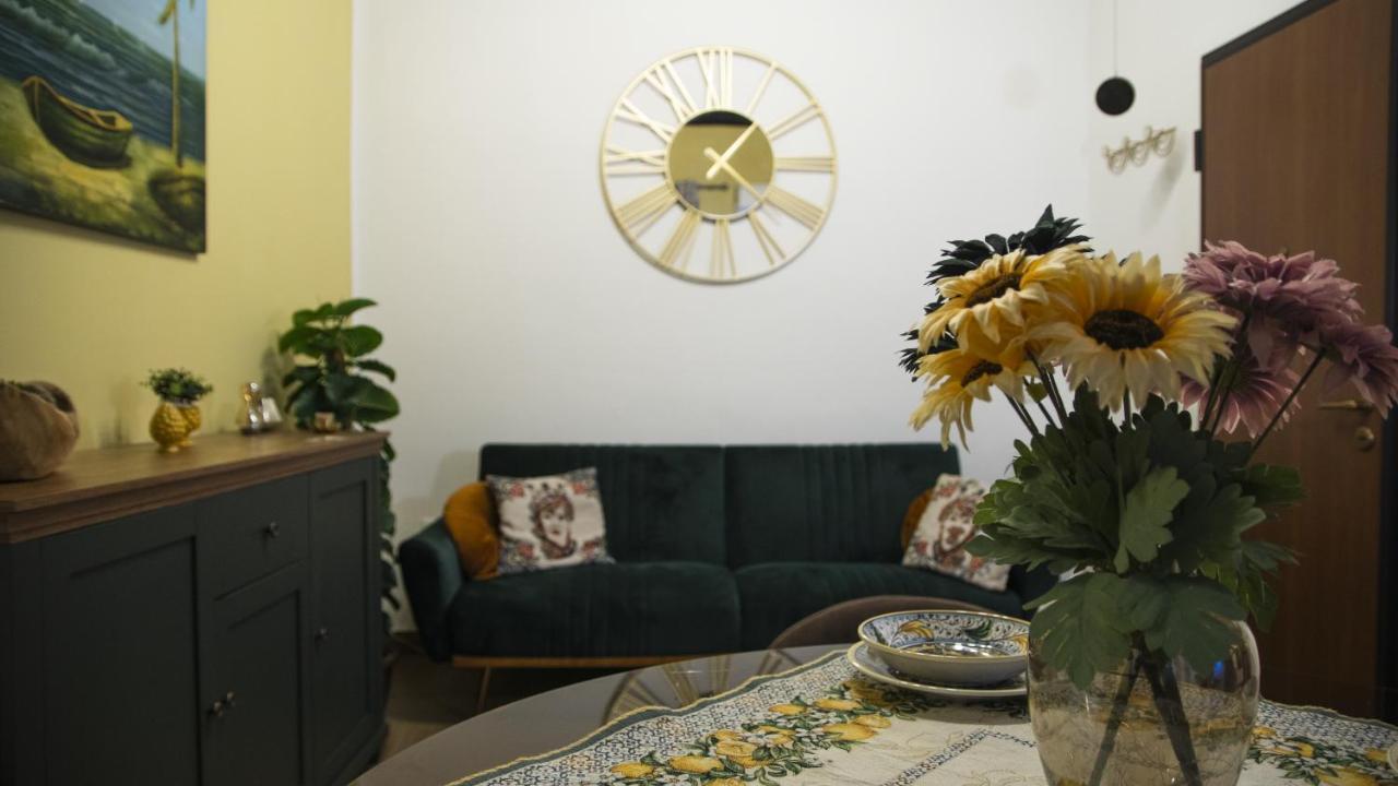 Le Maioliche Apartment Palermo Exteriör bild